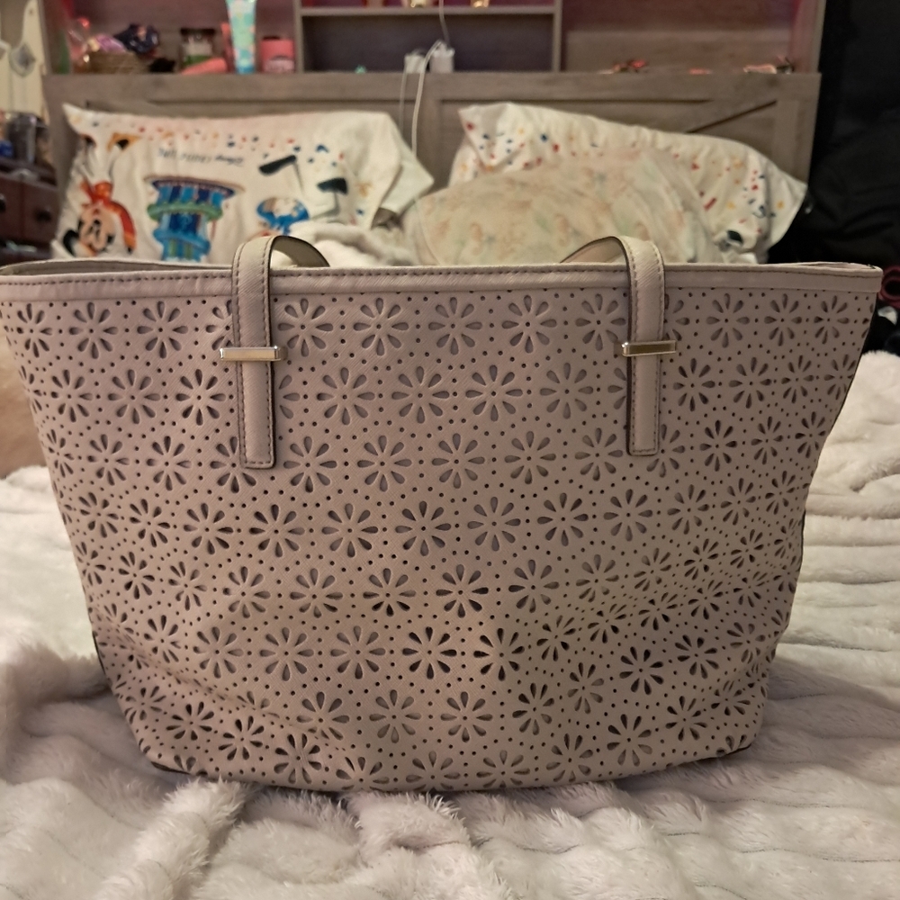 Kate Spade Laser Cut Flower Tote Bag - Picture 6 of 8